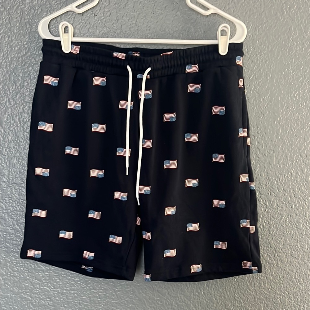 Men's Navy Sweat Shorts with Flag Print size medium